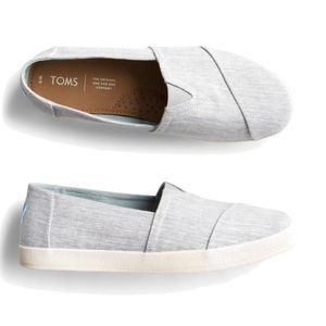 Tom’s slip on - gently worn